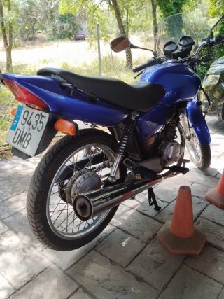 Moto Honda Titán 125