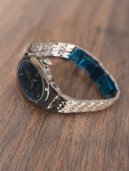 Orologio al quarzo da uomo