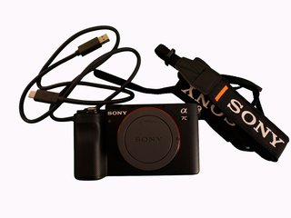 Sony A7C + Objetivo FE 4-5.6/28-60
