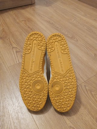 Botas Adidas Amarillas