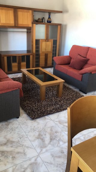 Alquilo piso agosto melide