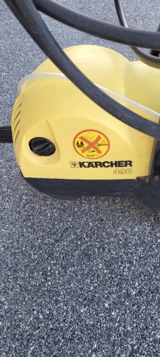 HIDROLIMPIADORA KARCHER 490