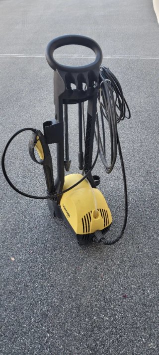 HIDROLIMPIADORA KARCHER 490