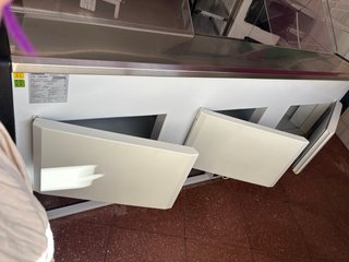 Vitrina Modular Expositora 3 Puertas