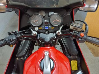 Honda CB 900 F2 Bol D'or Roja y Blanca