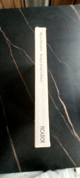 Bridget Jones's Diary - Helen Fielding