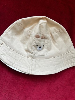 Set cappellino e bandana neonato