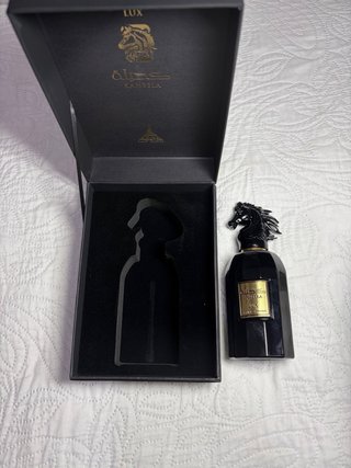 Perfume LE CHAMEAU Parisian in Love