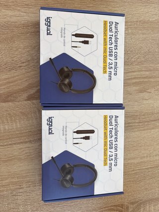 Auriculares Iggual Dual Tech USB/3.5mm a estrenar