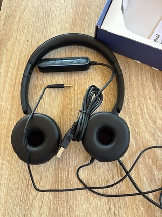 Auriculares Iggual Dual Tech USB/3.5mm a estrenar