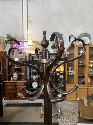 PERCHERO THONET