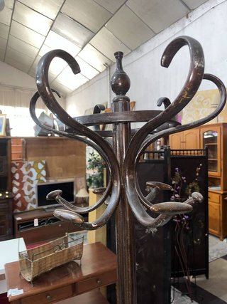 PERCHERO THONET