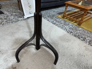 PERCHERO THONET