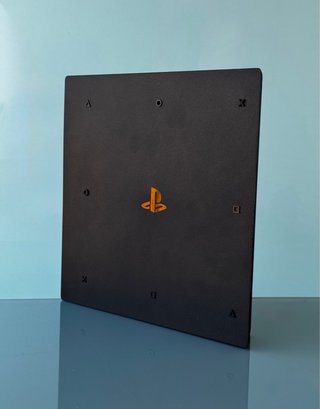 Consola PS4 Pro 1Tb + Mando y Cables