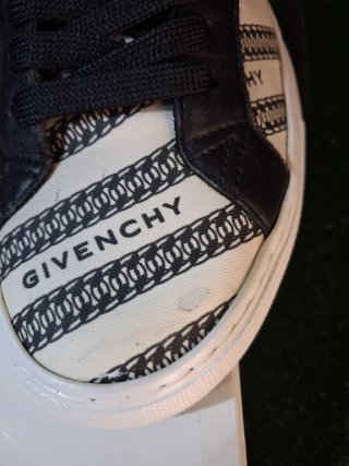 Givenchy Sneakers Nero/Bianco