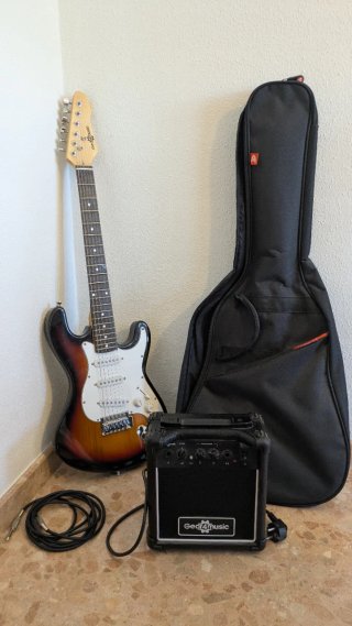 Guitarra Eléctrica Gear4music 3/4 + Funda + ampli