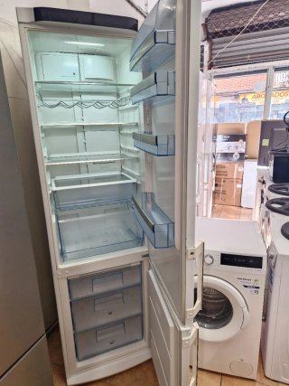 Oferta Nevera y Lavadora AEG y WINIA