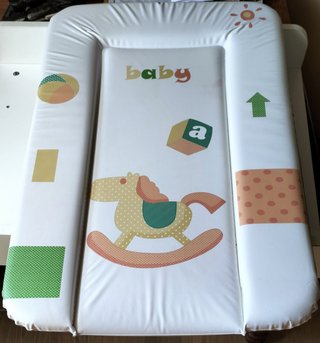 Cambiador bebé con diseño infantil