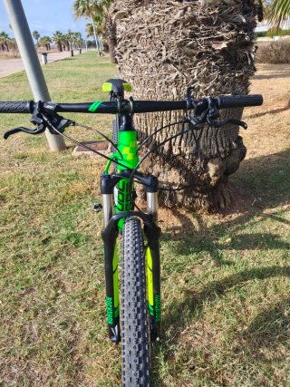 Bicicleta Montaña Cube Limited Pro