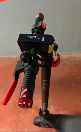 Patinete Eléctrico Xiaomi 4 Lite 2ª Gen. Sin uso