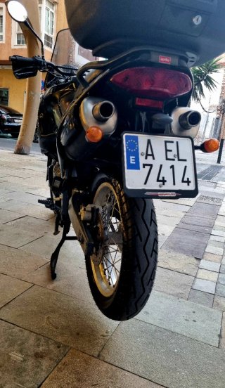 Aprilia Pegaso 650 Cube Negra/Gris