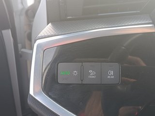 Audi Q3 | Desde 451€ ¡ SIN ENTRADA !