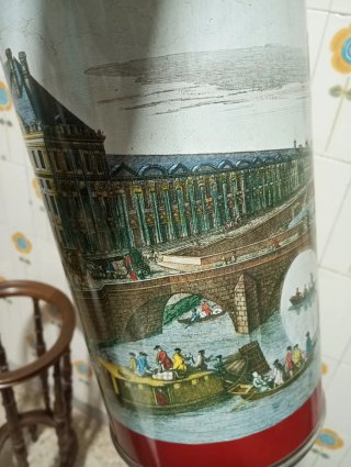 Paragüero vintage de madera con diseño