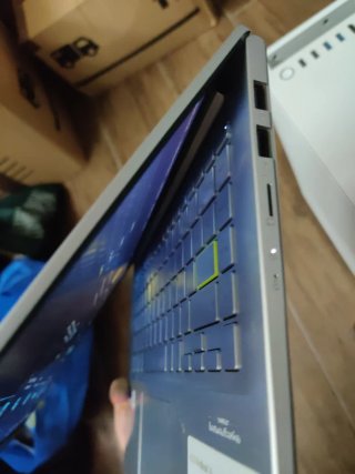 Asus VivoBook 14 Intel core i5