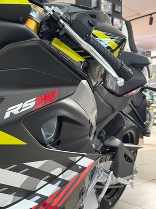 Aprilia RS 660 Factory