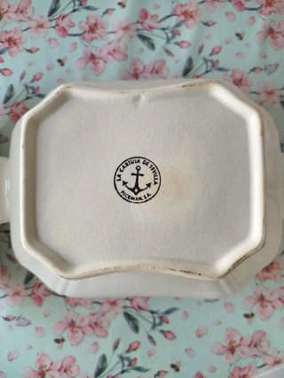 Antigua sopera de porcelana Cartuja