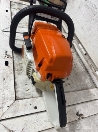 Motosierra Stihl MS261 a toda prueba.