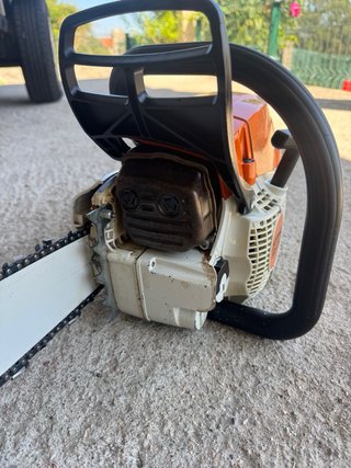 Motosierra Stihl MS261 a toda prueba.