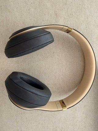 Beats Studio3 wireless