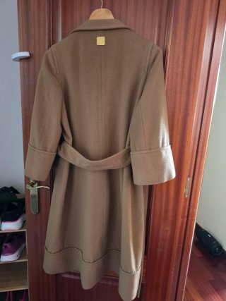 Abrigo Camel CH Carolina Herrera Talla S