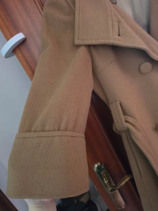 Abrigo Camel CH Carolina Herrera Talla S