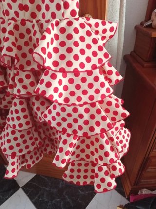Traje Flamenca Gitana Lunares Rojo Blanco
