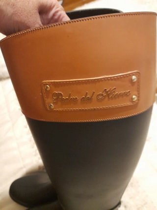 Botas