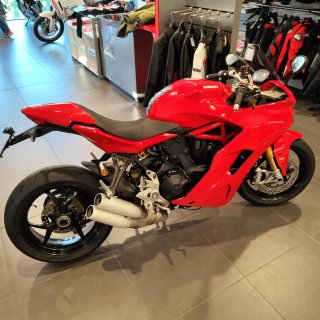 Ducati SuperSport S 990 Roja