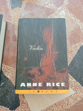Violín. Armand . La reina de los condenados.