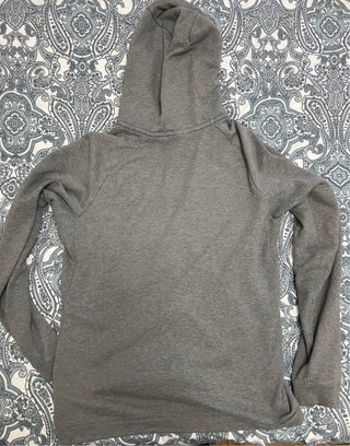 Sudadera Nike con cremallera gris