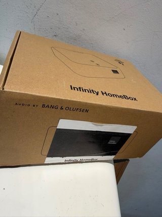 Router Infinity HomeBox nuevo