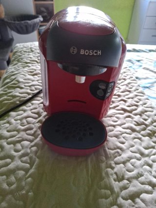 Cafetera Bosch Roja