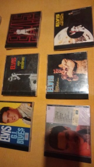 Colección Elvis Presley CDs