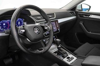 Skoda Superb Combi 2.0 TDI 110kW (150CV) DSG Ambition **Techo panorámico**
