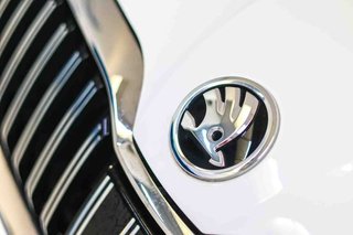 Skoda Superb Combi 2.0 TDI 110kW (150CV) DSG Ambition **Techo panorámico**