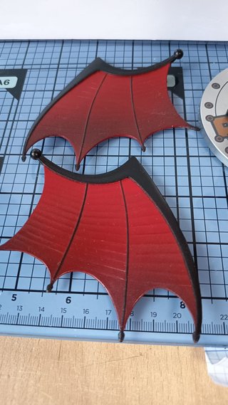 Figura DC Nightwing Armory Series