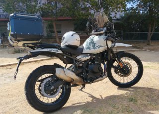 Royal Enfield Himalayan 450 KHAMET WHITE