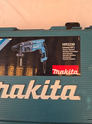 Taladro Makita HR2230 22mm