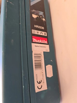 Taladro Makita HR2230 22mm