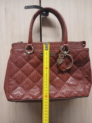 Bolso Guess Marrón Charol Original